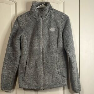 Gently used women’s The North Face polyester jacket. Size XS size in gray.